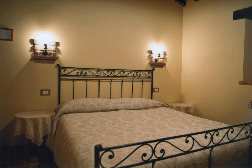 Azienda Agrituristica I Tre Casali Magione Room photo